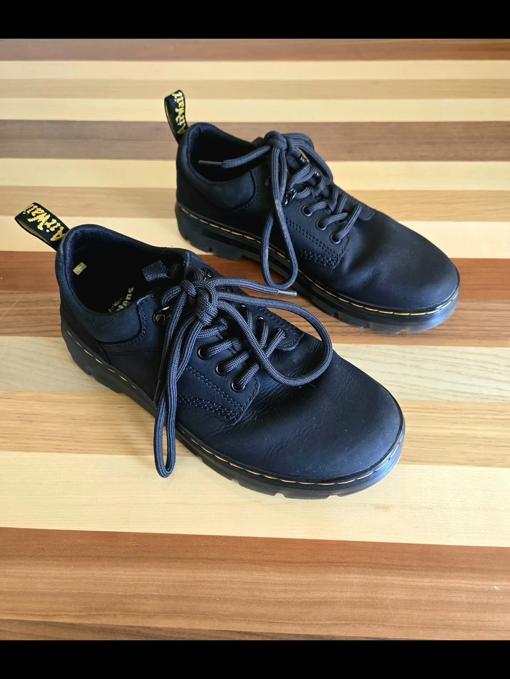 Dr. Martens Reeder Black Leather Lace-Up Oxford with Yellow Stitching US 9 Mens